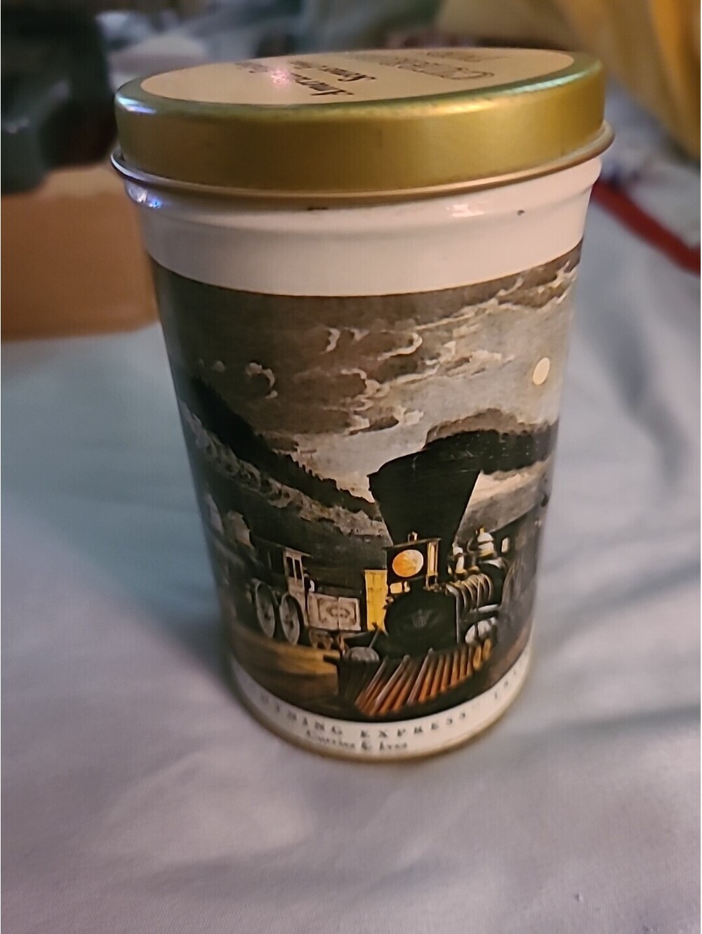 VINTAGE CURRIER & IVES AMERICAN EXPRESS TRAIN DECOWARE TIN CAN EMPTY - Picture 2 of 7